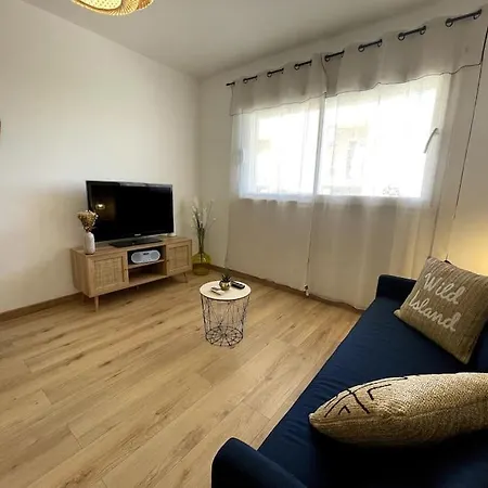 Climatise Avec Parking, Au Coeur De Pietranera, A 500m, Bastia A 2km Apartman Ville-di-Pietrabugno