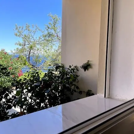 Apartament Climatise Avec Parking, Au Coeur De Pietranera, A 500m, Bastia A 2km *