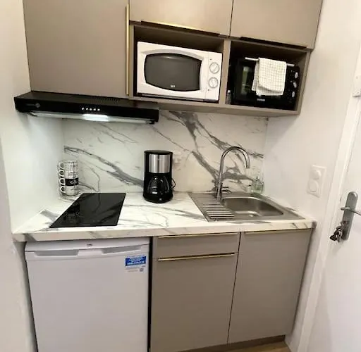 Climatise Avec Parking, Au Coeur De Pietranera, A 500m, Bastia A 2km Apartamento Ville-di-Pietrabugno