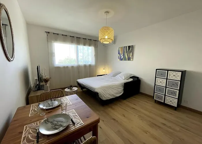 Appartement Climatise Avec Parking, Au Coeur De Pietranera, A 500m, Bastia A 2km *